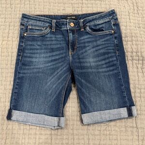 White House Black Market Women’s Blue Bermuda Shorts with Cuffed Leg size 6